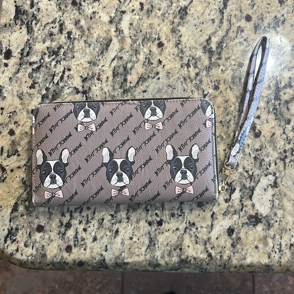 Betsey Johnson French bulldog wristlet - Picture 2 of 3